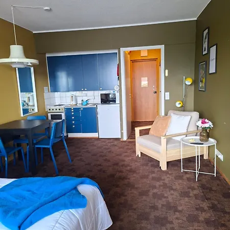 Huone Upealla Jaervimaisemalla Apartman *